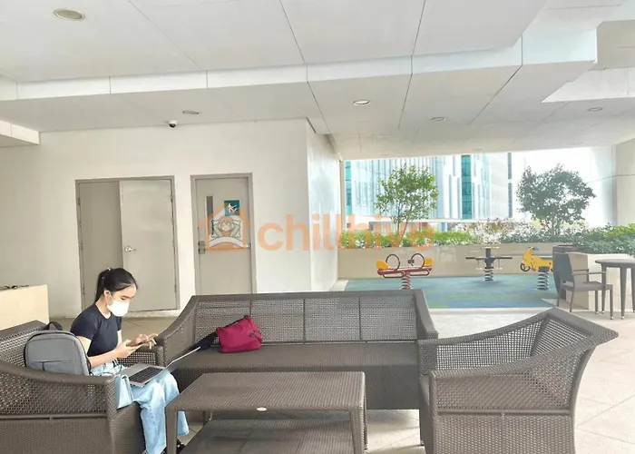 Holiday home Cozy Bgc Near Uptown Mall & Hyatt #ournw24l *